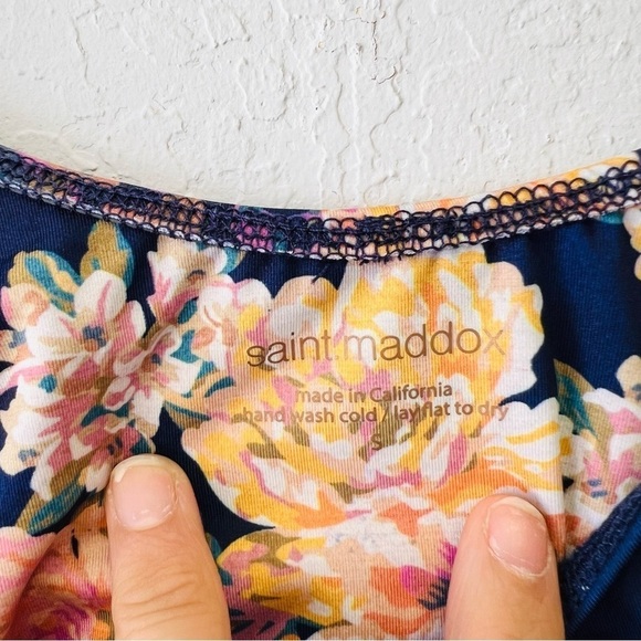 Saint.Maddox Marie Women's One-Piece in Midnight Floral Small - Picture 6 of 8